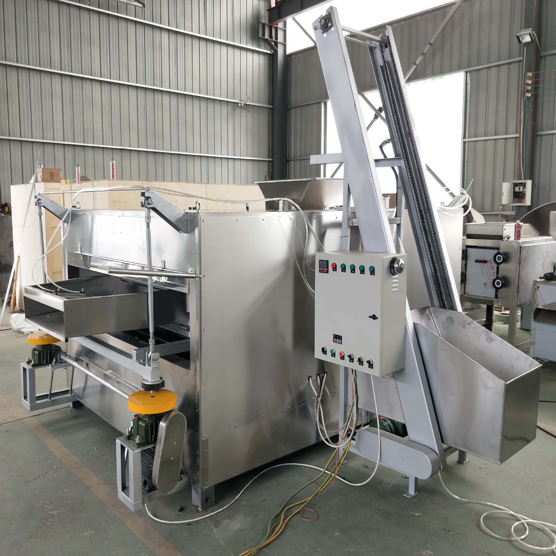 板栗烘烤机摇摆式烘烤机平摇炉贝奇花生机械