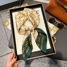 小方巾丝巾女春秋夏季搭配衬衫职业装护颈围脖子纱巾薄围巾70x70