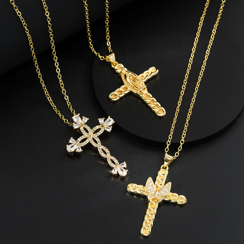 Fashion Cross Copper Pendant Necklace Inlay Zircon Copper Necklaces display picture 3