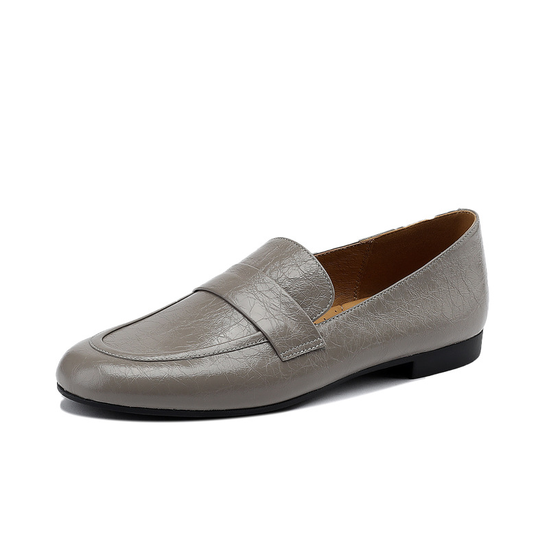 Giày lười nữ mũi tròn đế thấp da mềm phong cách casual — Màu đen