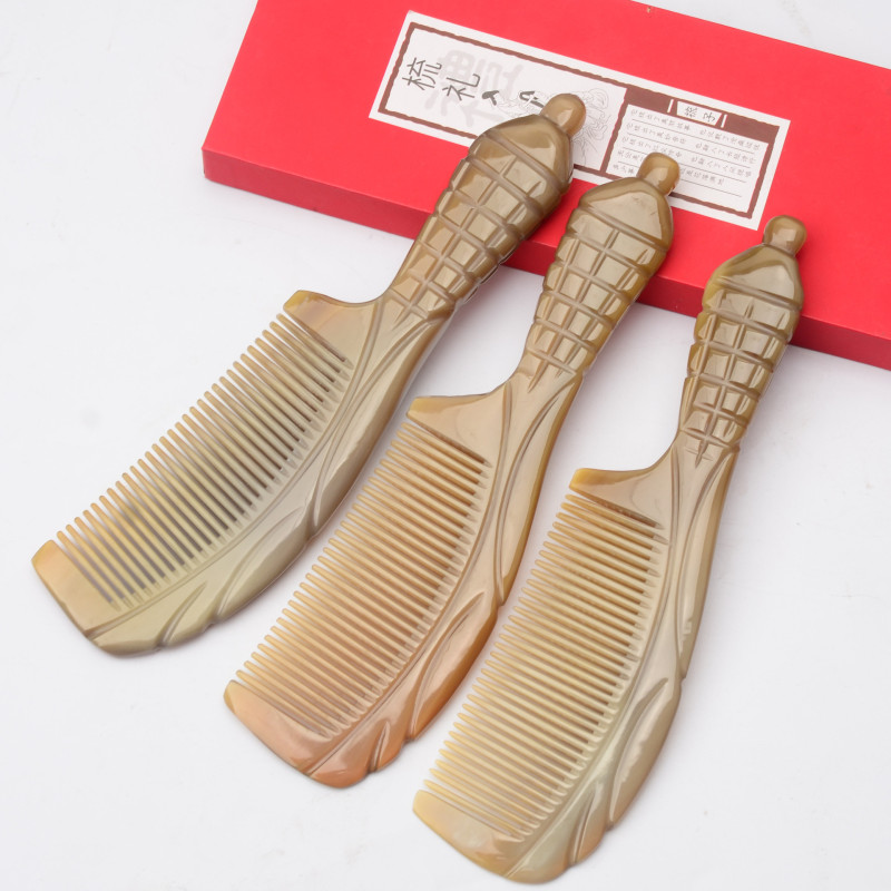メーカー卸売り白水牛角櫛手作りトウモロコシの美しい彫刻花多目的マッサージ経絡竹節美容櫛|undefined