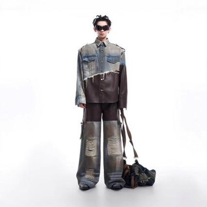 American Retro Distressed Leather Patchwork Denim Jacket for Men, Autumn and Winter Dirty Jacket, 2025 Cool and Stylish Design American Retro Distressed Leather Patchwork Denim Jacket for Men, Autumn and Winter Dirty Jacket, 2025 Cool and Stylish Design