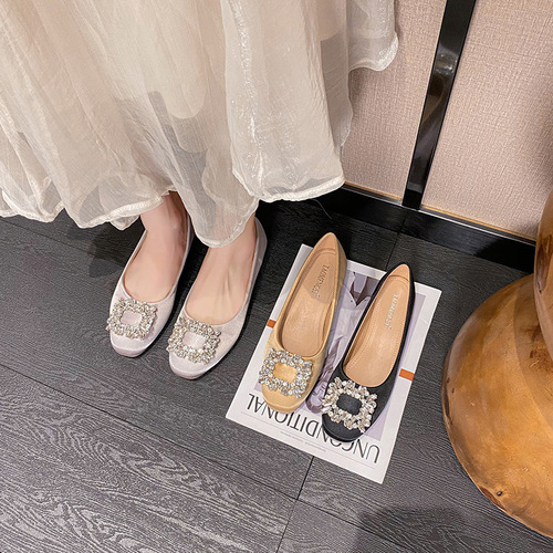 Grape Mom Women's Shoes 2024 New Spring Shoes Shallow Mouth Versatile Wedding Shoes Rhinestone Large Size Square Toe Flat Shoes