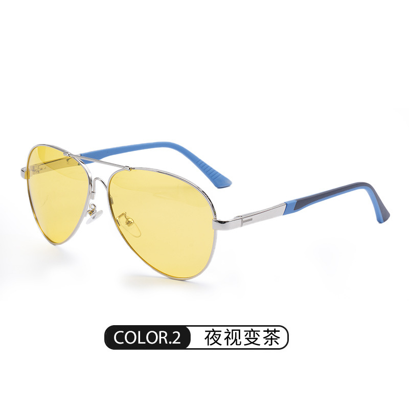 Nuevas gafas de sol polarizadas 2256 Douyin Venta caliente Visión nocturna Gafas de sol grises Memory Zhongliang Gafas de sol de tiro callejero para hombres