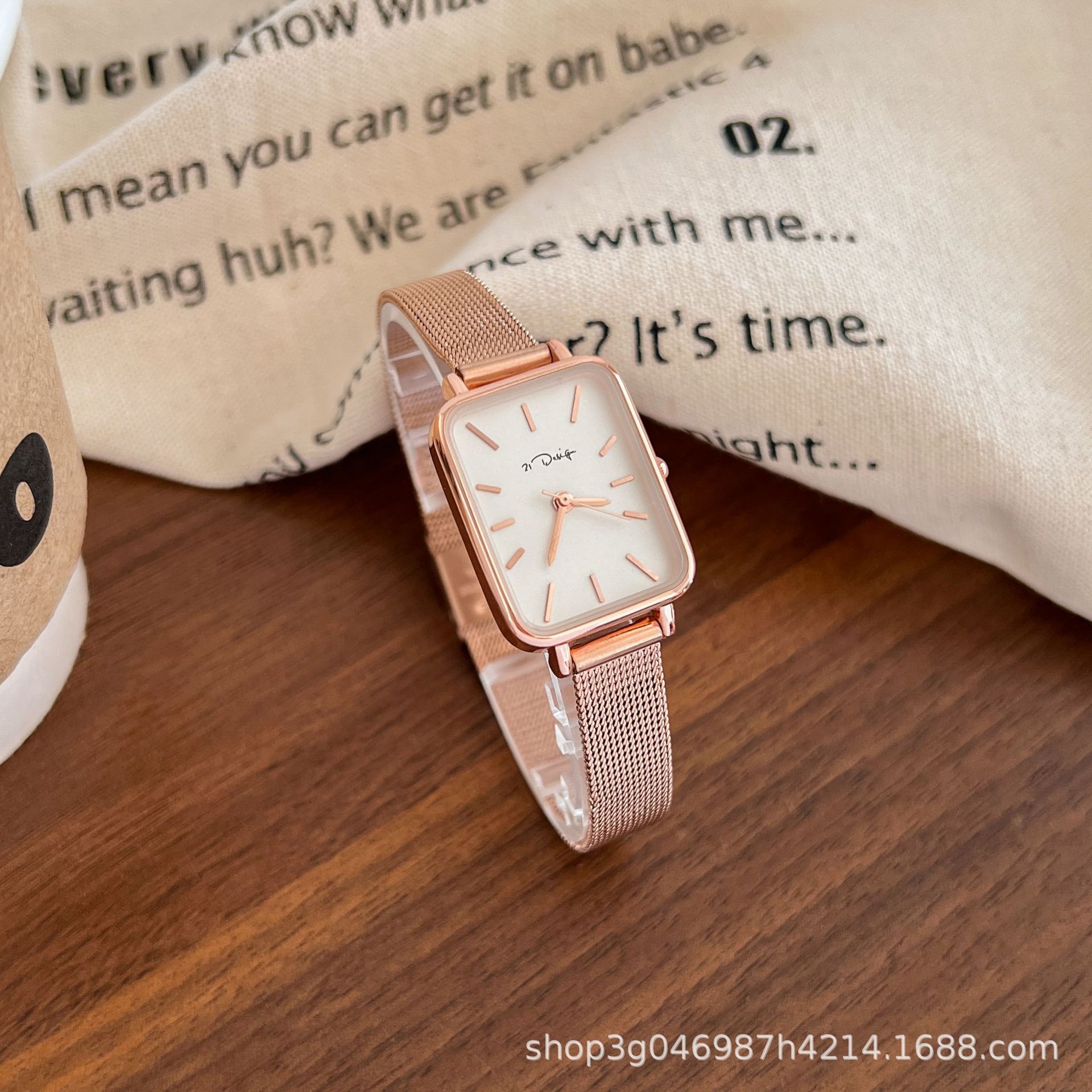 Minimalistic square classic retro design steel belt