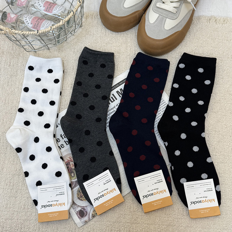 韩国东大门秋冬新款满印波点kikiya进口代购棉袜女袜子中筒堆堆袜