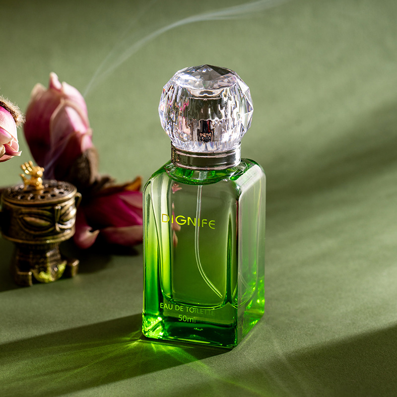 Dignife / y otros perfumes masculinos y femeninos en el jardín del Nilo de la Princesa li, fragancia floral y frutal persistente, fragancia fresca y ligera al por mayor