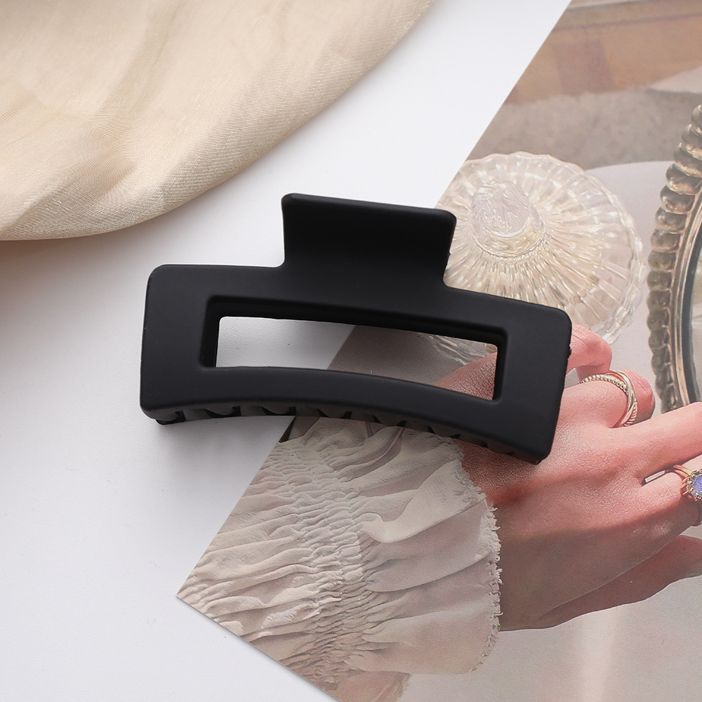 Agarre de pelo helado transfronterizo color de caramelo Cabeza trasera simple clip de pelo grande clip de tiburón de baño updo accesorios para el cabello al por mayor