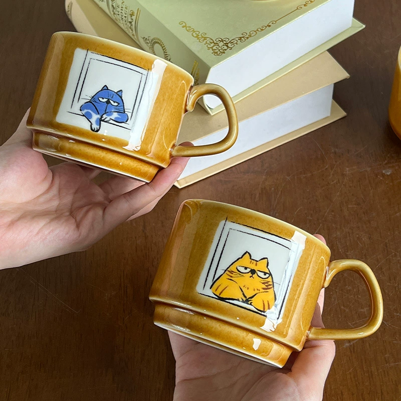 Картонный дизайн милой кофейной башни, котёнок