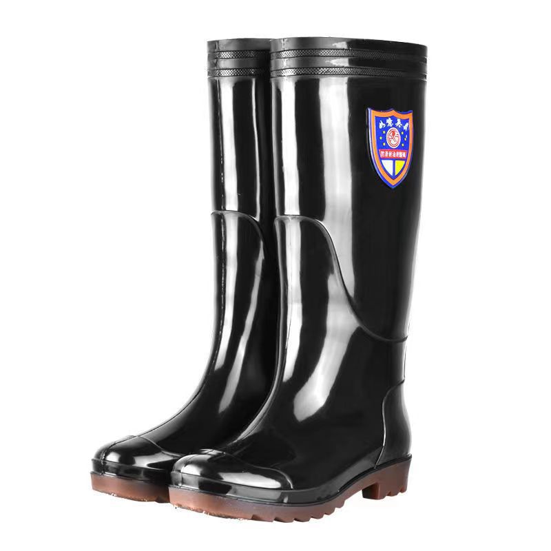 Botas de lluvia engrosada tendón inferior Protección Laboral antideslizante resistente al desgaste botas de agua forradas de lana trabajo caucho High School corto impermeable zapatos hombres