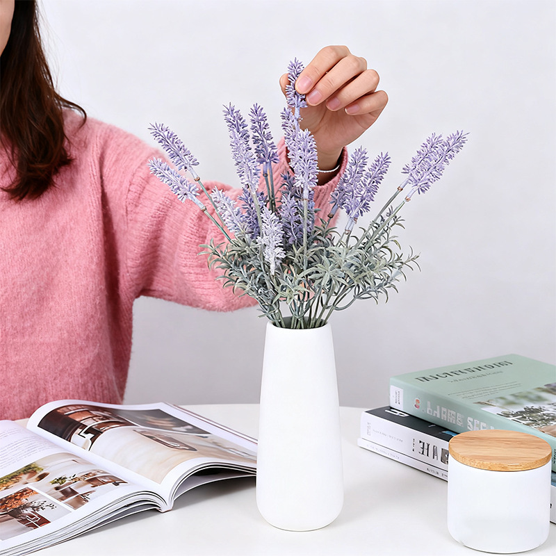 Simulated Lavender Artificial Flowers, High-End and Realistic Home Table Decoration Flower Ornaments, Wedding and Wedding Special Landscaping