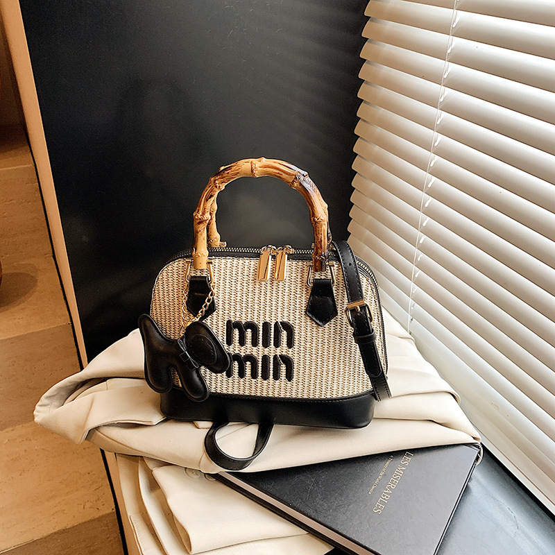 Bolso diagonal de un solo hombro de color de contraste de moda Bolso de canasta de bambú tejido de paja Bolso de monedero informal ligero Bolso femenino
