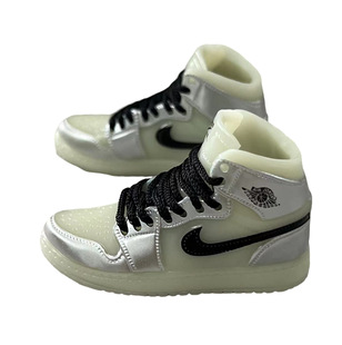 �羳��AJ1����ͨ��һ����Ь���w3D����Ьģ��]Ь������aj耳׿�