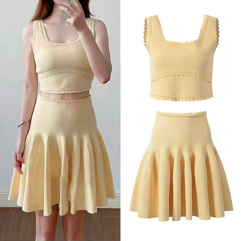 2026 Spring and Summer New Style Light Yellow Slim-Fit Short Camisole with Pleated Wave Waistband and Half Skirt Two-Piece Set