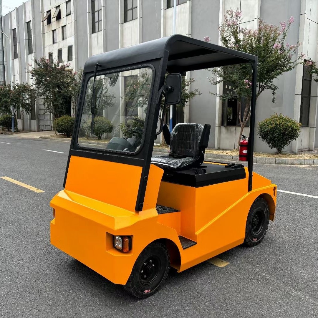 6吨8T座驾电动牵引车码头厂区货物周转拖头Electric tow tractor