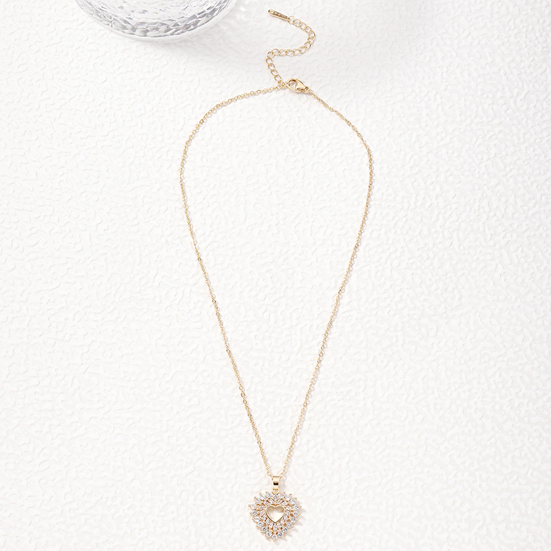 Daily Occasion Copper Material Wholesale Jewelry Simple Style Heart Shape Copper Zircon Pendant Necklace