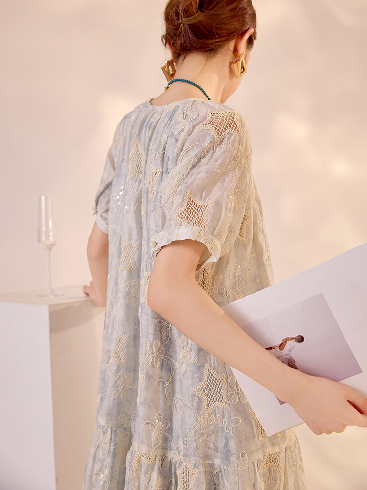Váy maxi nữ phong cách quốc gia hè nhẹ nhàng, thêu ngôi sao dáng rộng N3099 — Màu xanh lam nhạt