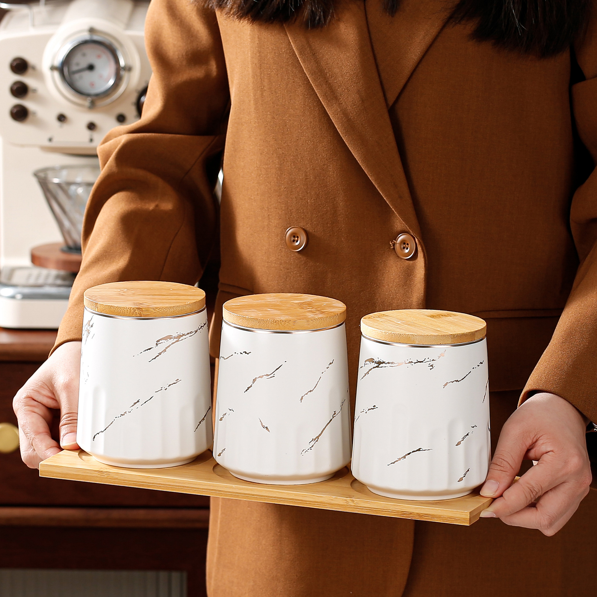 Tanque sellado de cerámica Tanque de almacenamiento Tapa de madera Productos secos Tanque de almacenamiento de té Tanque de condimento de cocina Juego de latas de café