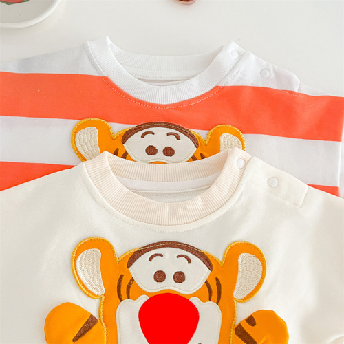 Cute tiger striped onesie for babies in autumn, suitable for 0-2 year old boys and girls, fashionable track pants.