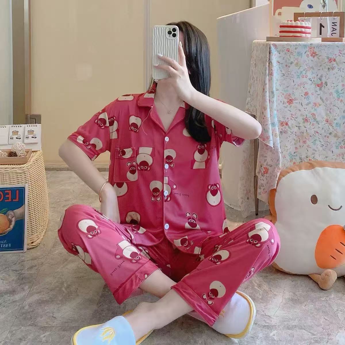 2025 primavera y verano pijamas de mujer pantalones de manga corta en un nuevo cardián casual suelto se puede usar en el hogar conjunto de ropa