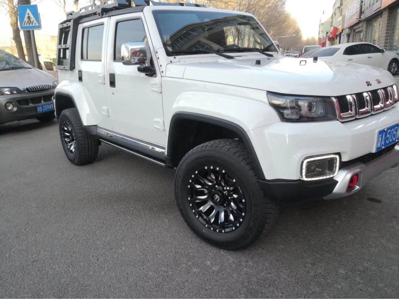 Aplicable a pastor Gran Muralla pistola H5H9 tanque 300 Toole dominante BJ 40 Pa Jero guepardo H3 off-road rueda Hub