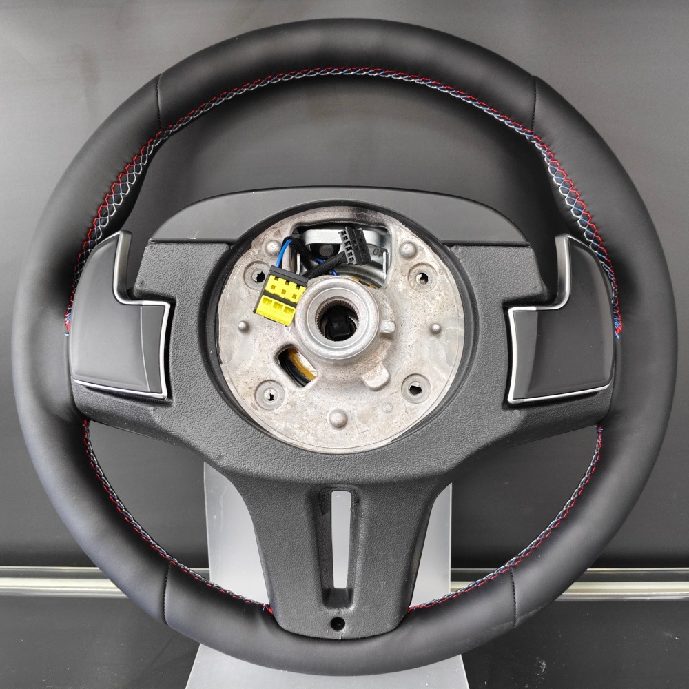New silver steering wheel assembly suitable for all BMW F/G series 1234567 models, including F30, G20, G30, and G38