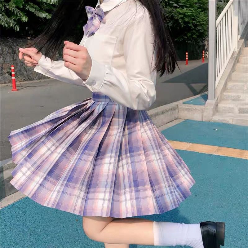 E7C49A36061A1F434E0113AE5065B8