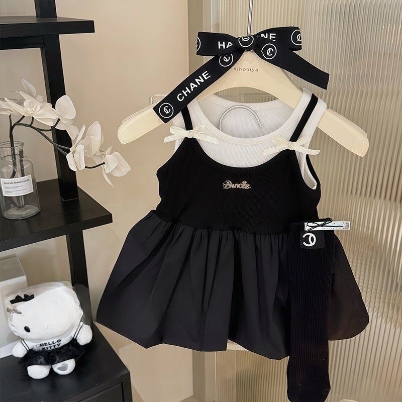 Girls' Sweet Summer Outfit 2025 New Children's White Vest Stylish Patchwork Black Strap Dress Two-Piece Set