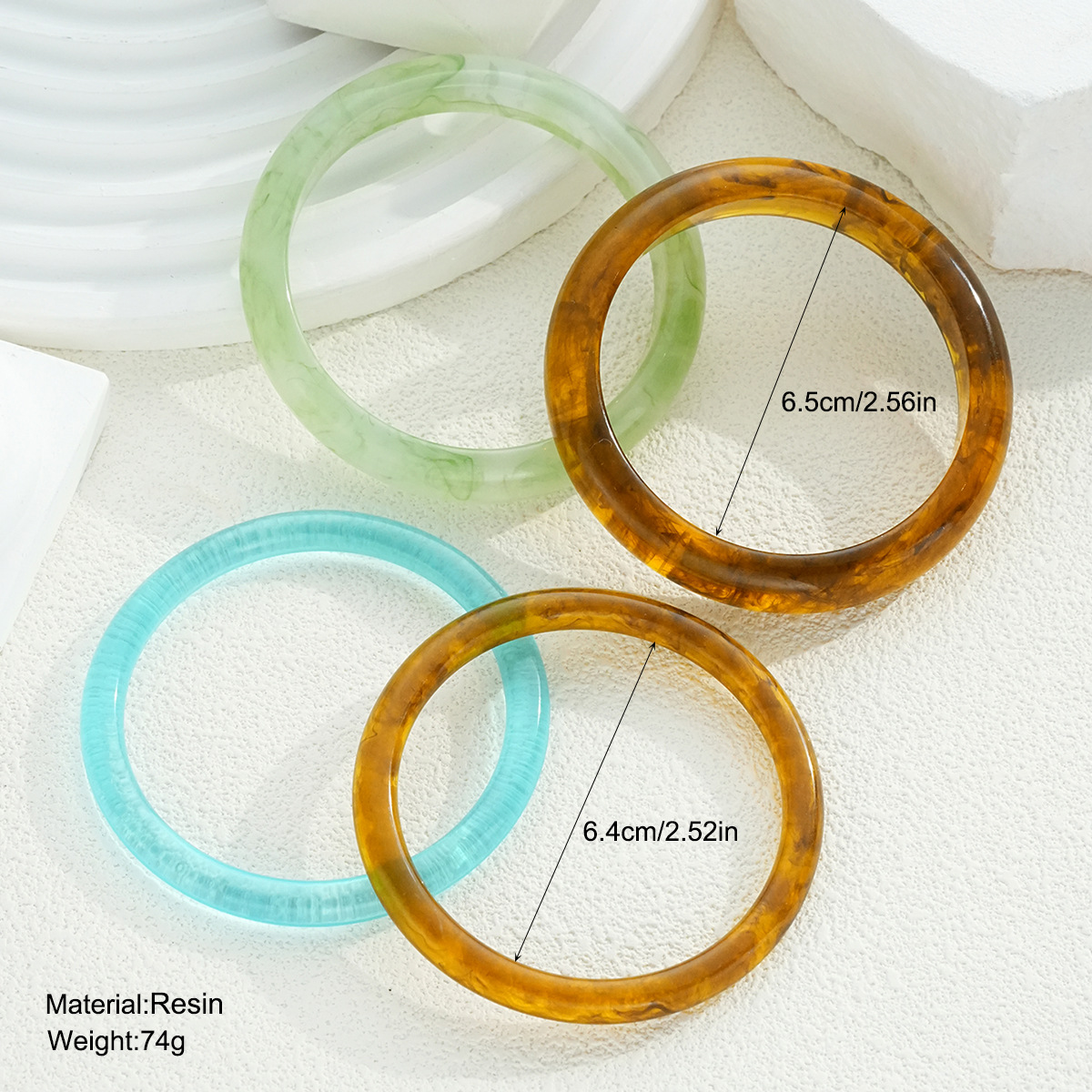 Brazalete de resina explosiva transfronteriza conjunto de nicho de diseño de pulseras europeas y estadounidenses de alto nivel sensación de viento frío no desvanecer pulseras