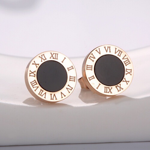 Wenjian Korean style round black Roman numeral titanium steel earrings women's earrings acrylic surface versatile rose gold earrings