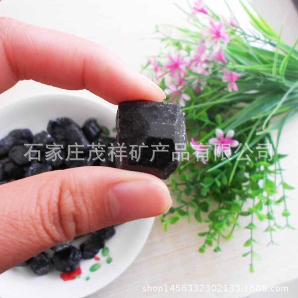 Manufacturers supply Xinjiang Crystal Electrical Stone Crystal…