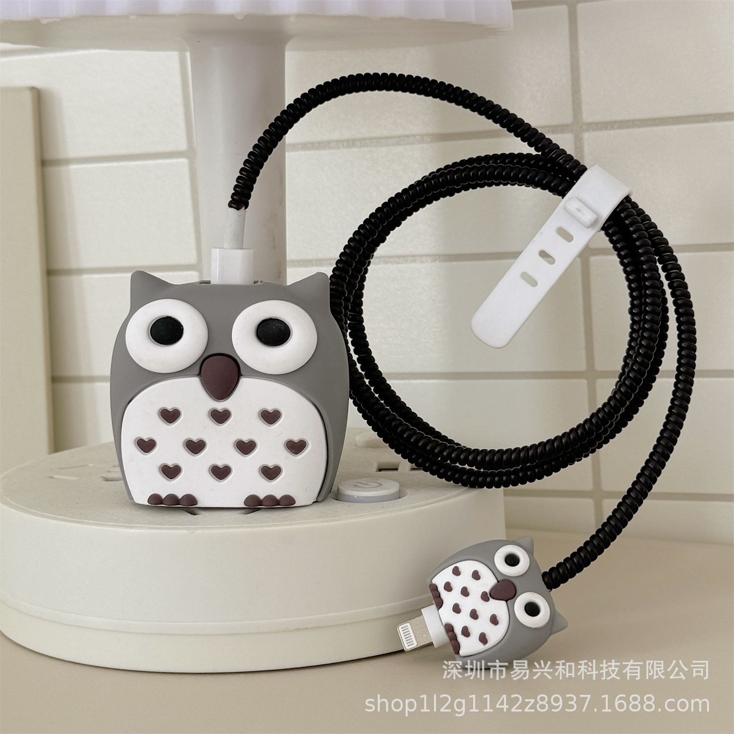 Aplicable Apple 18W / 20W cargador de cabeza de cubierta cargador de cubierta de cable de datos cubierta de 4 piezas al por mayor