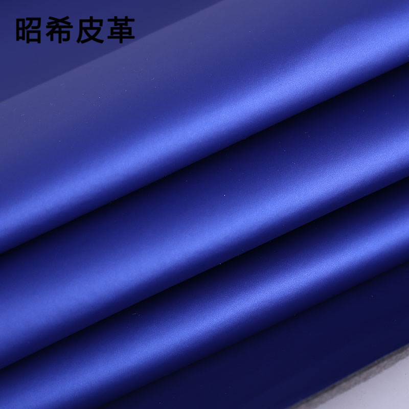 厂家直供磨砂雾面PU革太空热压耐磨耐刮太空革雾面 商标革合成革