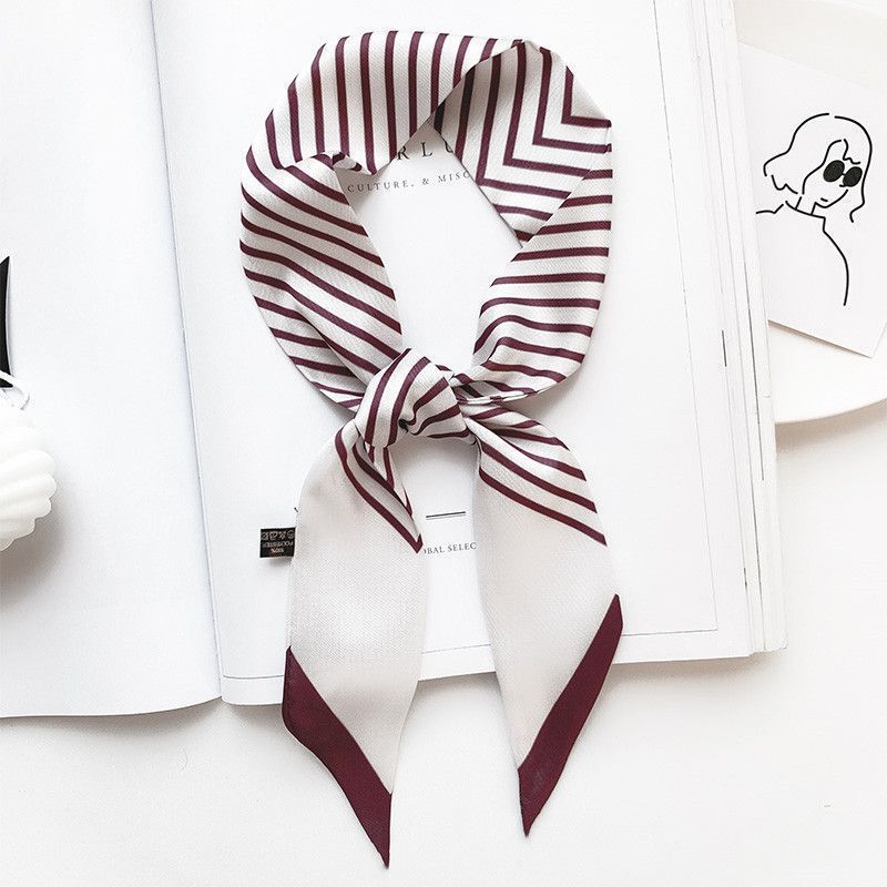 Бордовый (саржевые линии)