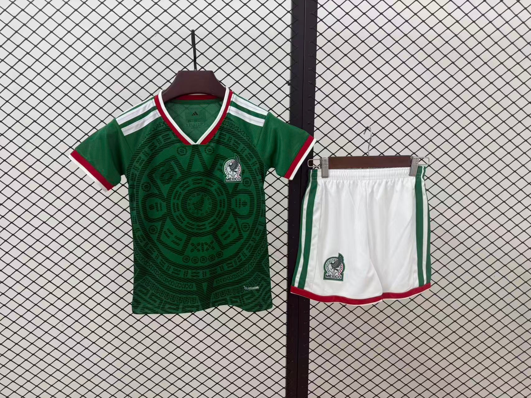 26-27 México en casa