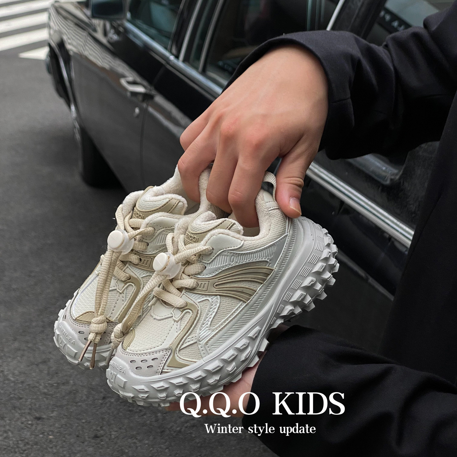 QQO Kinderschoenen 2023 Herfst Nieuwe Jongens Mode Tucker Tire Schoenen Antislip Sportschoenen Meisjes Papa schoenen_voghion.com