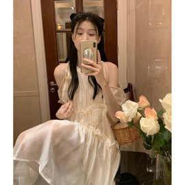 纯欲风露肩绑带圆领连衣裙女2026新款夏季温柔系气质甜美初恋裙子
