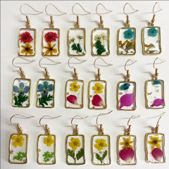 新しいドライフラワー甘い気質本物の花のエポキシイヤリング牧歌的なスタイルの正方形の花のイヤリング