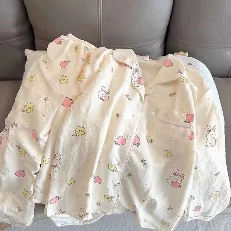 Al por mayor transfronterizo nubes de otoño pijamas de manga larga pantalones cardigans de dibujos animados con solapa linda ropa de hogar