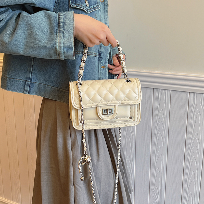One-shoulder bag, small bag, chain, shoulder bag with diamond pattern