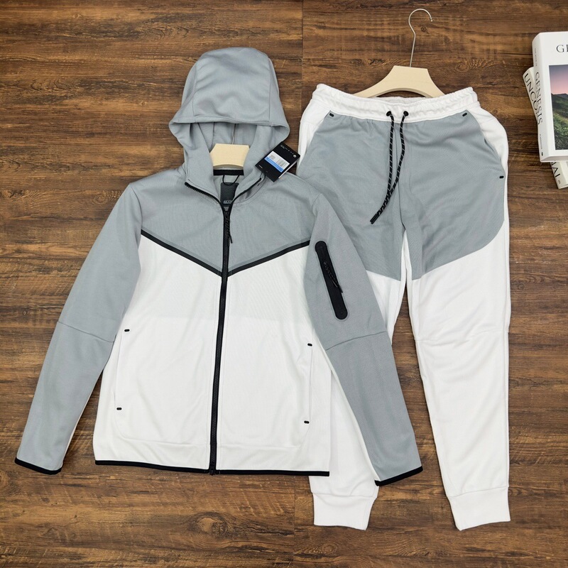 In stock: 2026 cross-border men's seamless zip-up casual hoodie, sporty knitted hooded jacket