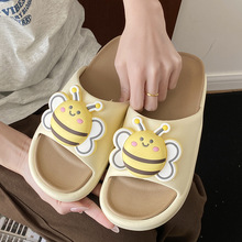 2024新款小蜜蜂浴室踩屎感软拖鞋夏季外穿拖鞋eva防臭防滑拖鞋女