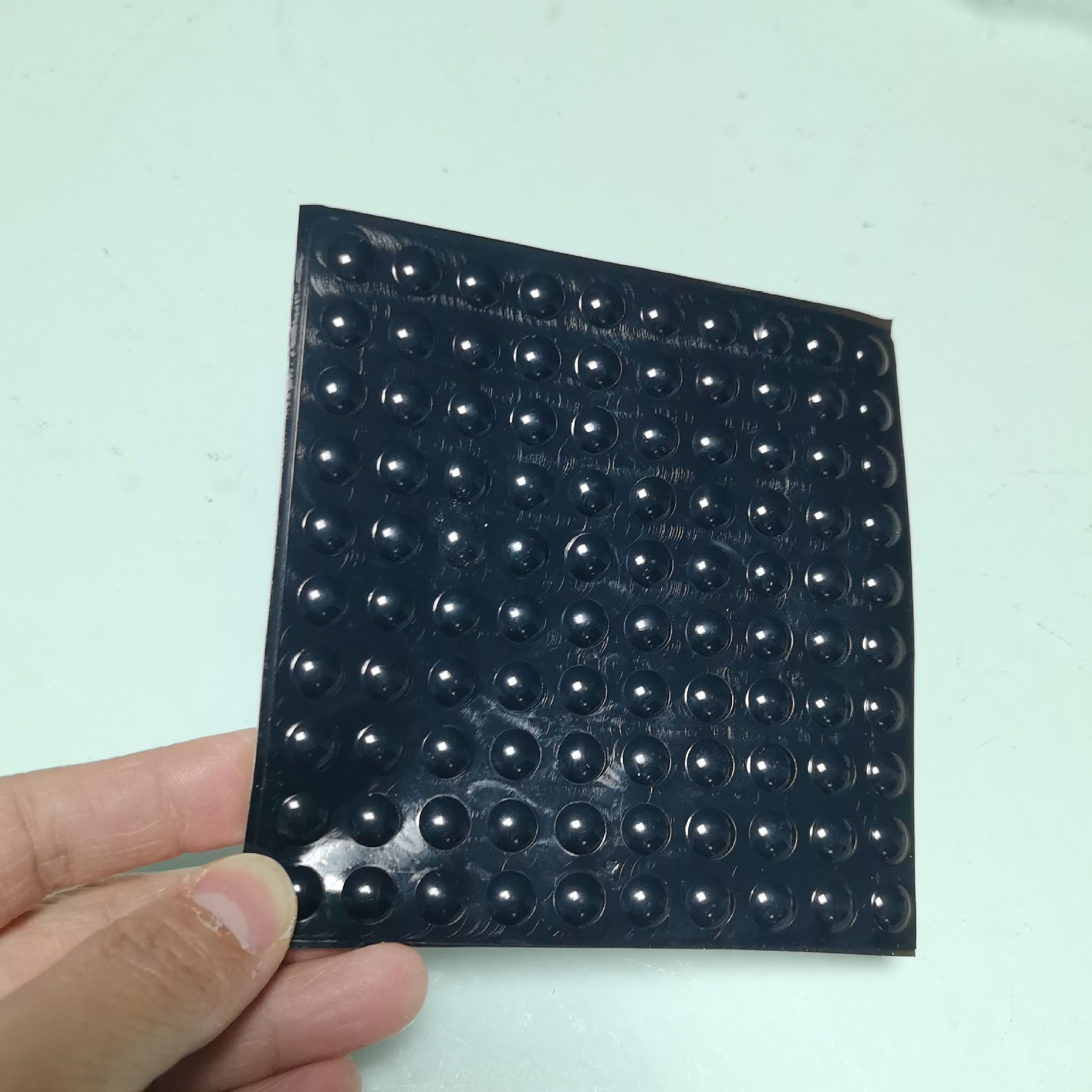 Black hemispherical 8*2mm