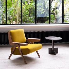 单人位沙发丹麦设计师款现代布艺小户型家用客厅侘寂风实木休闲椅