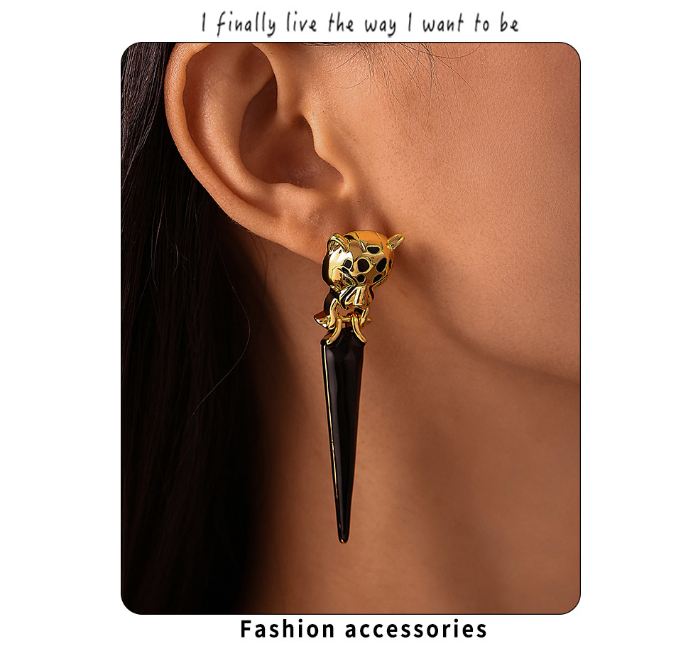 Fangtang Leopard Head Set With Zircon Triangle Tassel Exaggerated Earrings, Environmentally Friendly Material Personalized Earrings_voghion.com