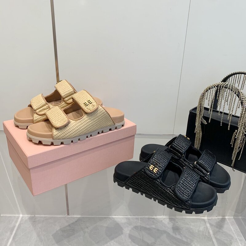 Miu Home Woven Slippers for Women 2025 Summer New Round Toe Flats Velcro Sandals for Outer Wear Casual Beach Slippers