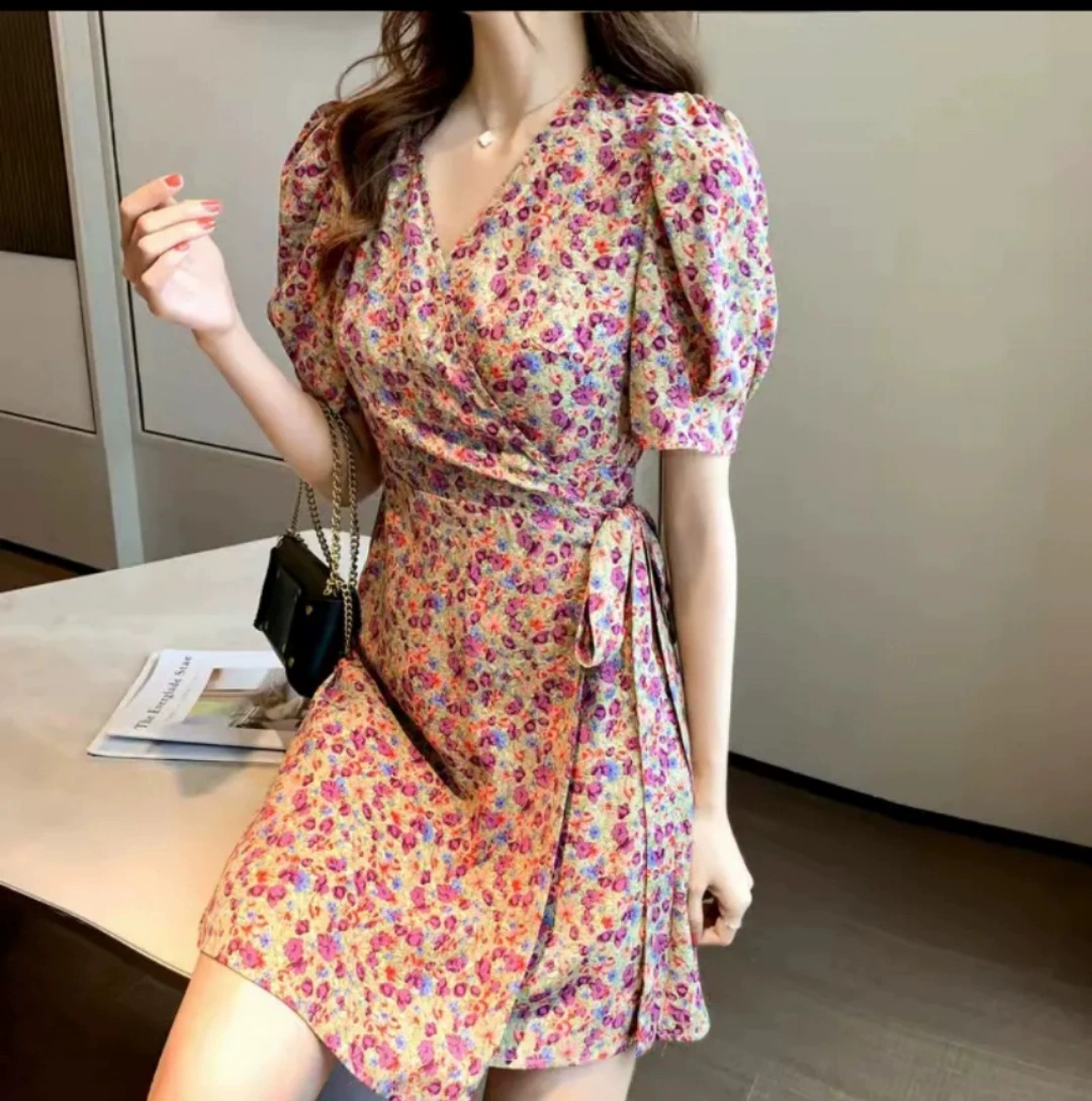 2023 летнее Новое модное освежающее цельное платье с принтом, приталенное платье на шнуровке с цветочным принтом для детей