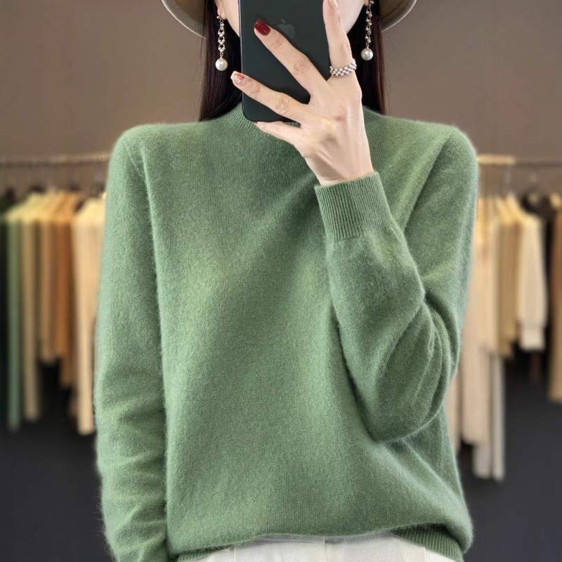 Base shirt women's autumn and winter sweater solid color women's half turtleneck sweater short loose inner long sleeve sweater wholesale