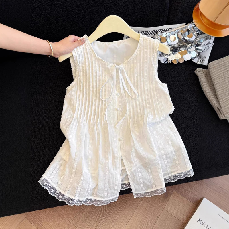 My Personal Favorite Recommendation~ French Lace Embroidered White Shirt for Women, Summer Pleated Tie-Up Unique and Stunning Top My Personal Favorite Recommendation~ French Lace Embroidered White Shirt for Women, Summer Pleated Tie-Up Unique and Stunning Top