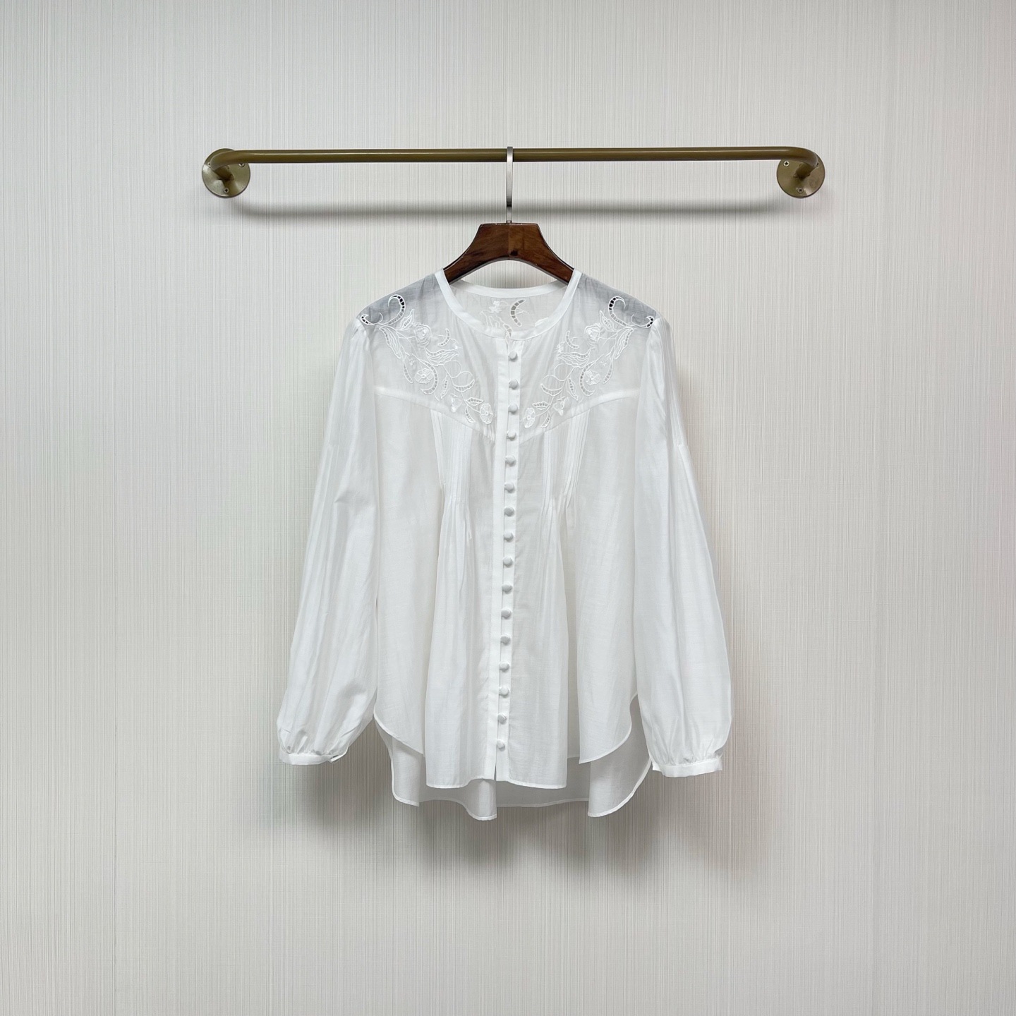Elegant sexy fashionable comfortable shirt with a round collar
